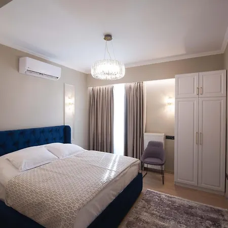 Sky Hotel Korce Exterior photo