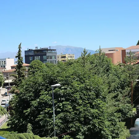 Sky Hotel Korce Exterior photo